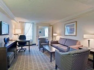 Hotel Crowne Plaza Toronto Airport By Ihg