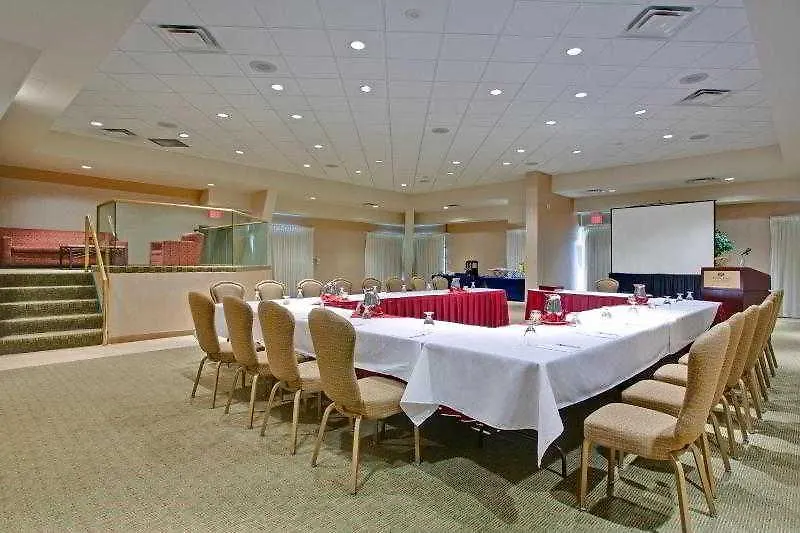 Hotel Crowne Plaza Toronto Airport By Ihg