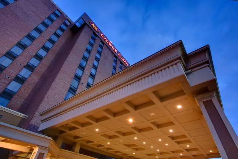 Hotel Crowne Plaza Toronto Airport By Ihg