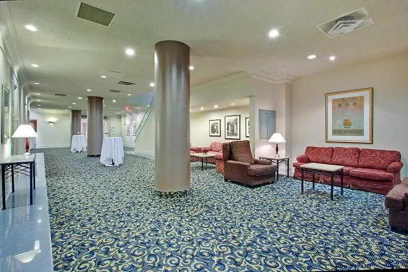 Hotel Crowne Plaza Toronto Airport By Ihg 4*,  Canada